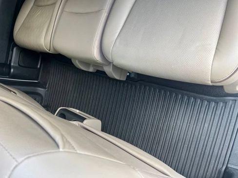 Used 2024 Honda Odyssey Elite image 13