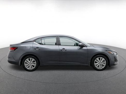 Used 2025 Nissan Sentra S FWD image 10