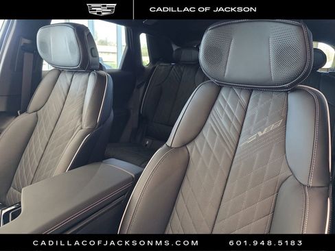 New 2026 Cadillac Lyriq V image 17