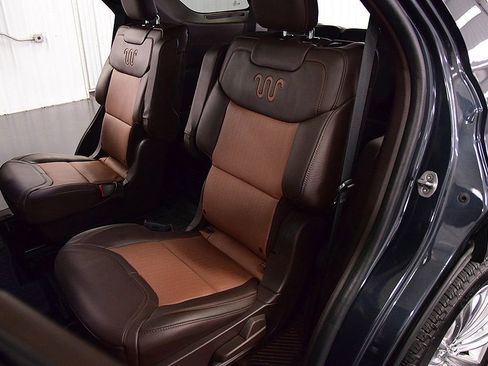 Used 2023 Ford Explorer King Ranch w/ Technology Package image 36