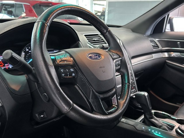 Used 2016 Ford Explorer Sport w/ Equipment Group 401A AWD/4WD image 37