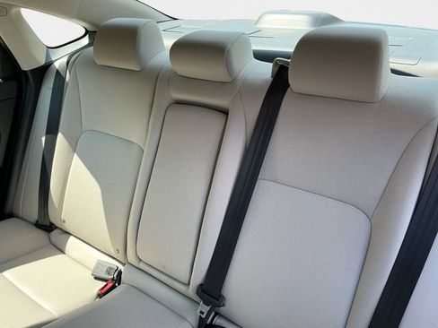 Used 2022 Honda Civic EX image 14