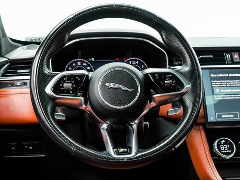 Used 2021 Jaguar F-PACE R-Dynamic S image 20