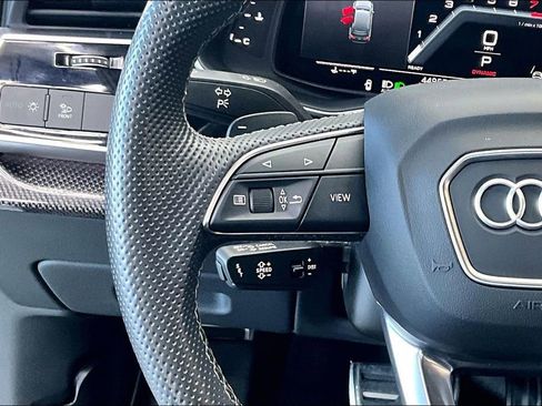 Used 2021 Audi SQ7 Premium Plus w/ Executive Package image 11