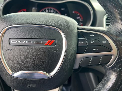 Used 2019 Dodge Durango SXT image 38