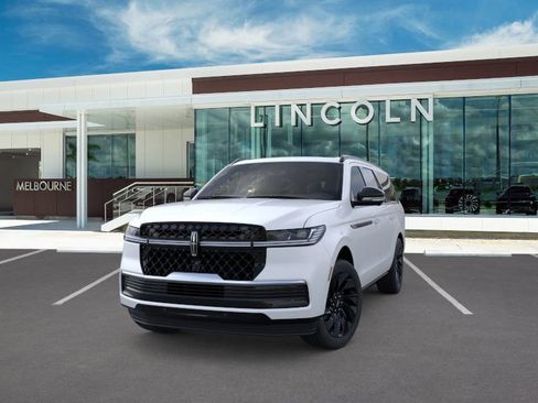 New 2026 Lincoln Navigator L Reserve w/ Jet Appearance Package image 2