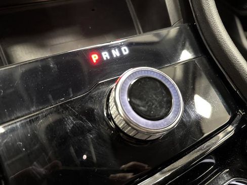 Used 2023 Jeep Grand Cherokee Laredo w/ Luxury Tech Group I image 20