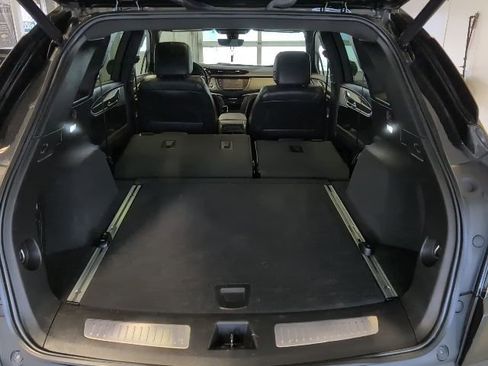 Used 2023 Cadillac XT5 Sportv w/ Technology Package AWD/4WD image 37