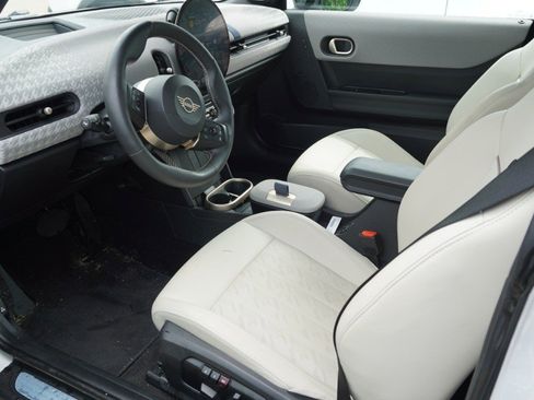 Used 2025 MINI Cooper S FWD image 7