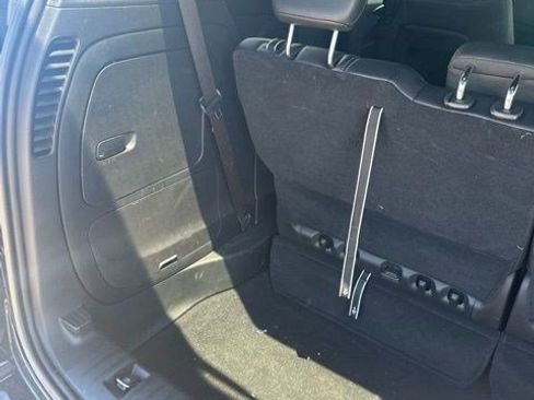 Used 2025 Chrysler Pacifica Select FWD image 22