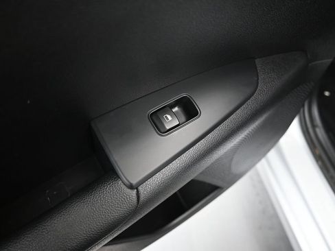 Used 2021 Kia Forte LXS FWD image 10