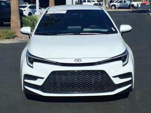 Certified 2024 Toyota Corolla SE w/ SE Convenience Package FWD image 2