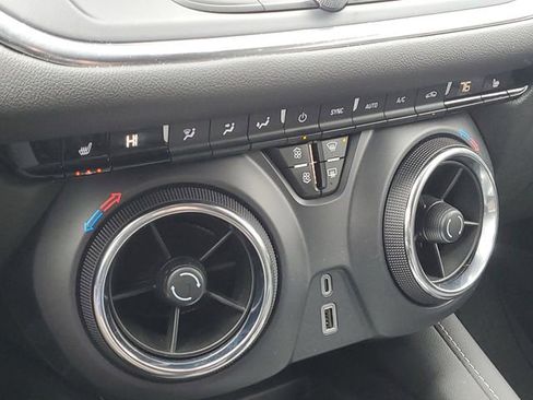 Used 2023 Chevrolet Blazer LT w/ Convenience Package image 18