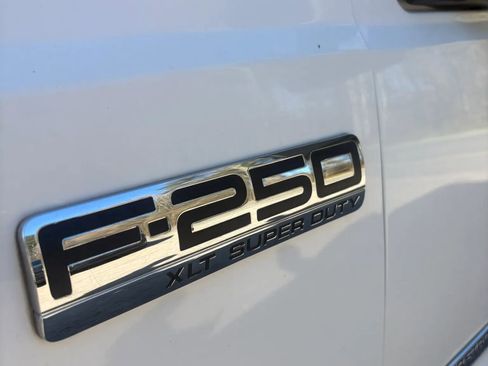 Used 2005 Ford F250 XLT image 52