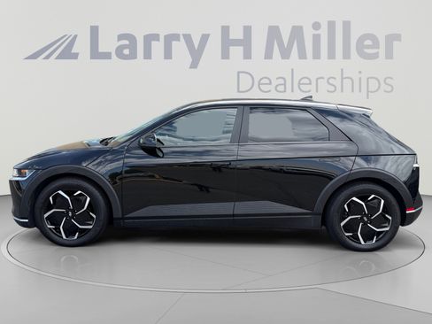 Used 2022 Hyundai Ioniq 5 SEL w/ Cargo Package RWD image 2