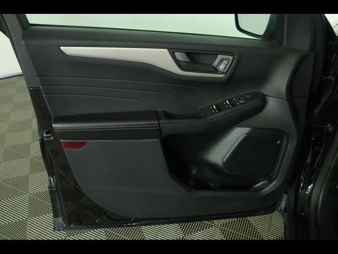 Used 2022 Ford Escape SE w/ Convenience Package AWD/4WD image 20