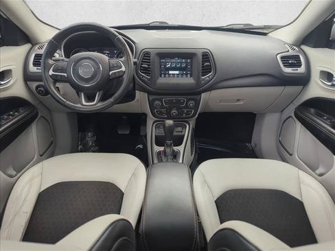 Used 2019 Jeep Compass Latitude w/ Popular Equipment Group FWD image 22