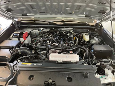 Used 2025 Toyota 4Runner SR5 image 31