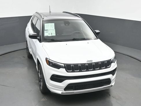 Used 2025 Jeep Compass Limited w/ High Altitude Package AWD/4WD image 48