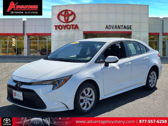 Certified 2024 Toyota Corolla LE FWD image 4