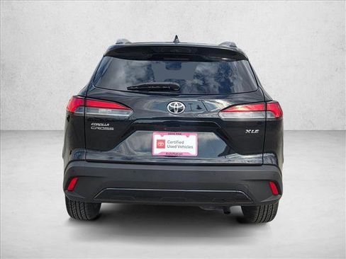 Certified 2024 Toyota Corolla Cross XLE image 7