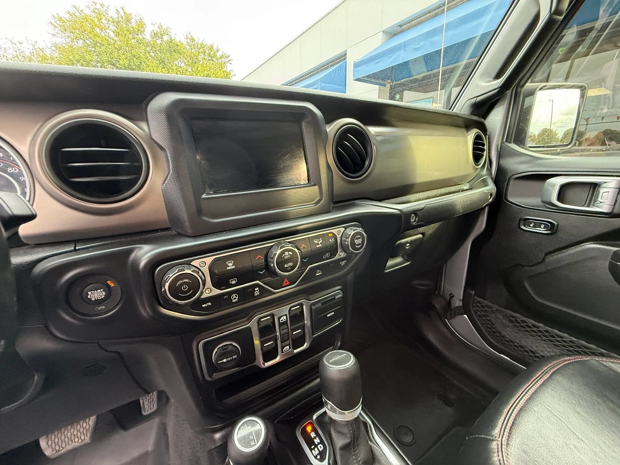 Used 2020 Jeep Gladiator Sport w/ Quick Order Package 24S AWD/4WD image 36
