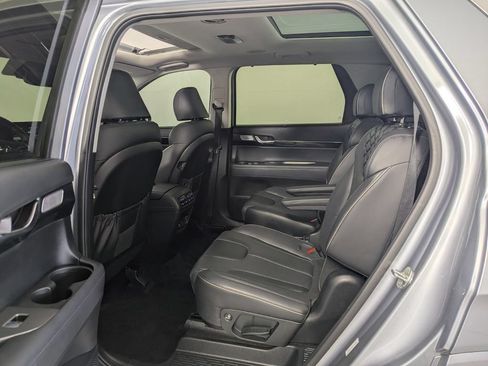 Used 2021 Hyundai Palisade Limited FWD image 25