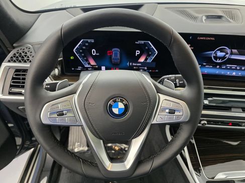 Used 2027 BMW X7 xDrive40i w/ Executive Package AWD/4WD image 20