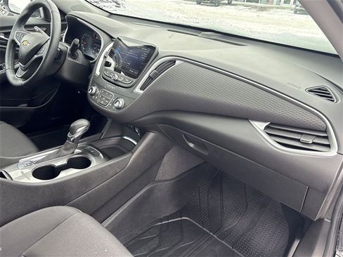 Used 2023 Chevrolet Malibu LT w/ Midnight Edition image 27
