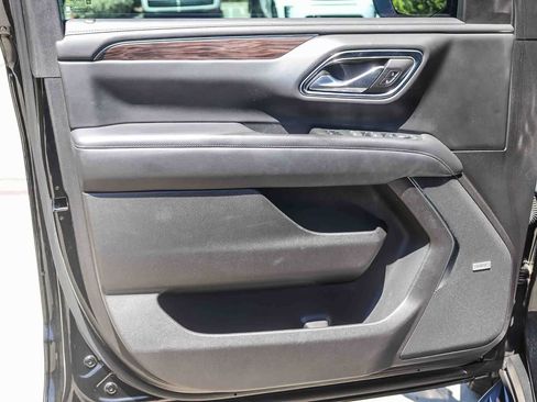 Used 2021 Chevrolet Tahoe LT RWD image 19