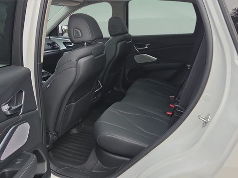 Certified 2023 Acura RDX FWD w/ Technology Package image 11