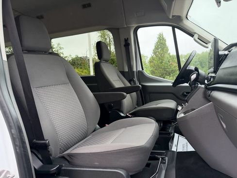 Used 2026 Ford Transit 350 XLT RWD image 31