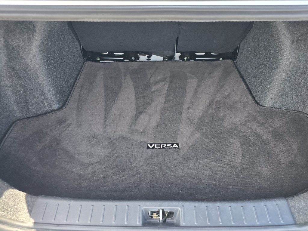 Used 2023 Nissan Versa SV FWD image 25
