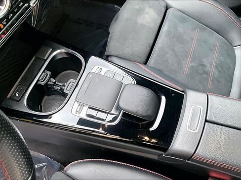 Used 2020 Mercedes-Benz CLA 250 4MATIC image 18