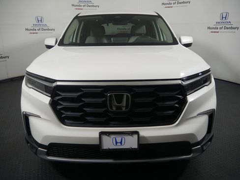 Used 2023 Honda Pilot EX-L image 2