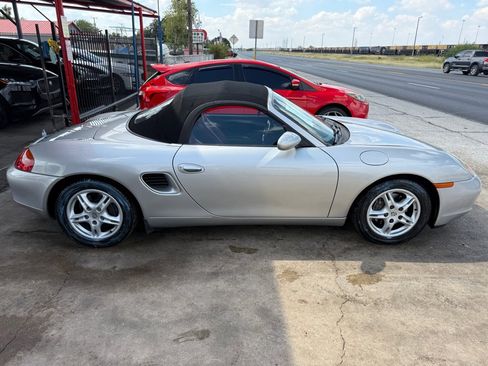 Used 1998 Porsche Boxster image 12