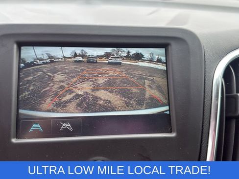 Used 2018 Chevrolet Equinox LT AWD/4WD image 22