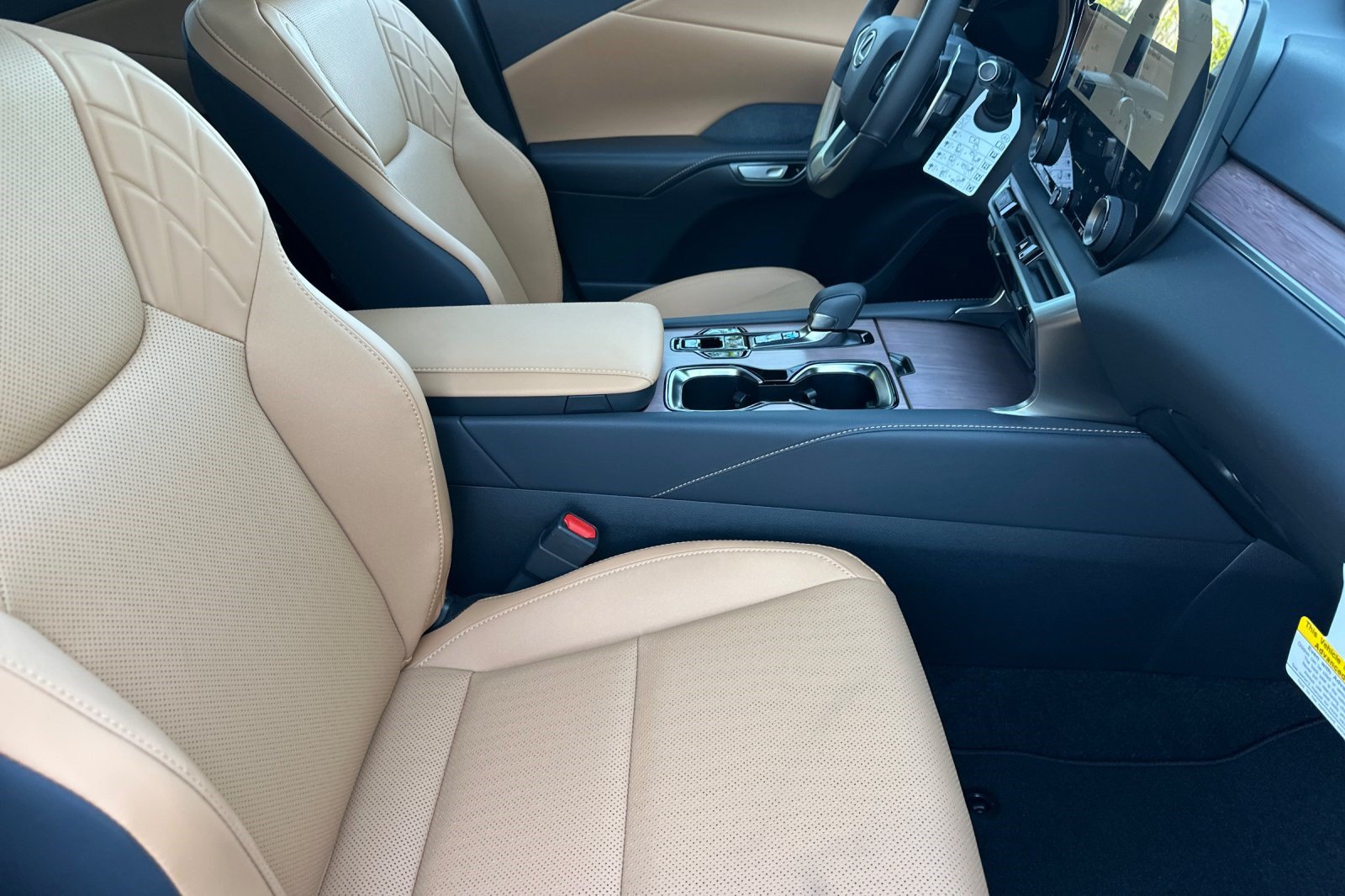 New 2026 Lexus RX 350 Premium w/ Accessory Package (2T) FWD image 24