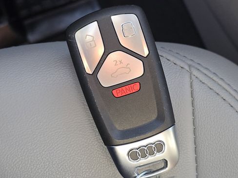 Certified 2022 Audi Q5 2.0T Premium Plus image 30