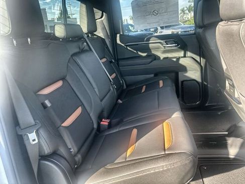 New 2026 GMC Sierra 1500 AT4 w/ AT4 Premium Package image 28
