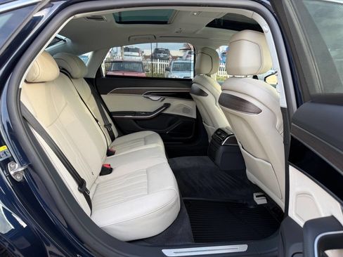 Used 2022 Audi A8 L 3.0T w/ Executive Package image 15