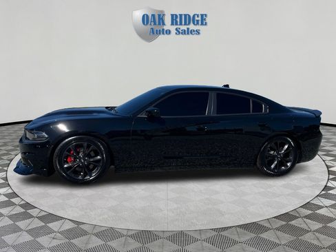 Used 2023 Dodge Charger SXT w/ Blacktop Package image 8