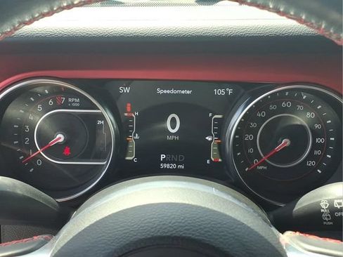 Used 2022 Jeep Wrangler Unlimited Rubicon w/ Xtreme Recon 35" Tire Package AWD/4WD image 11
