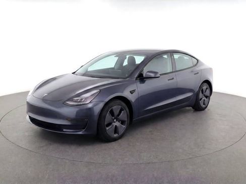 Used 2022 Tesla Model 3 Long Range AWD/4WD image 1