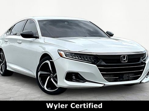 Used 2022 Honda Accord Sport image 3