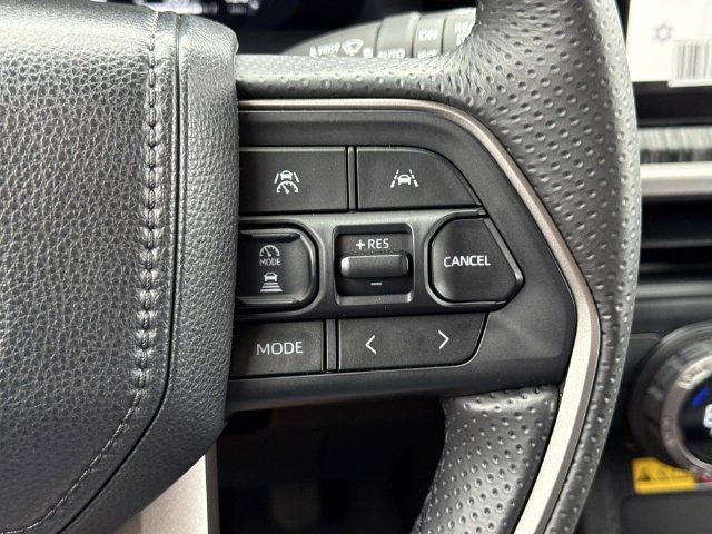 Used 2026 Toyota 4Runner Platinum AWD/4WD image 24