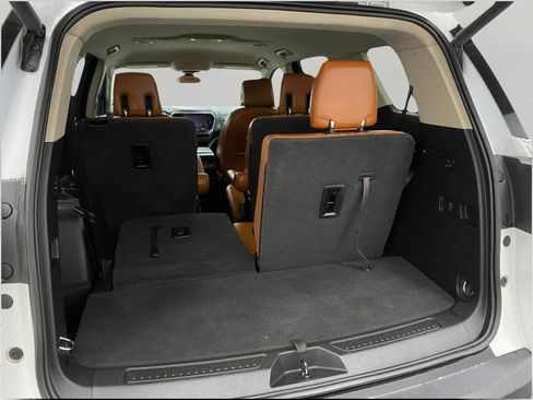 Used 2018 GMC Acadia SLT w/ LPO, Protection Package image 6