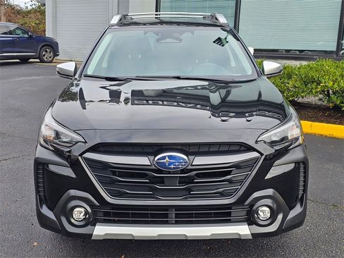 Used 2023 Subaru Outback Touring image 2