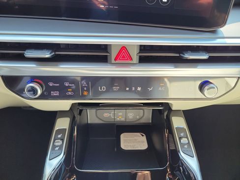 New 2026 Kia Sorento SX Prestige AWD/4WD image 34
