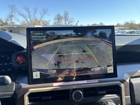 Used 2024 Toyota Tacoma image 20